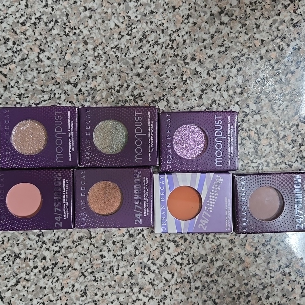 Urban Decay Eyeshadow Moondust & 24/7